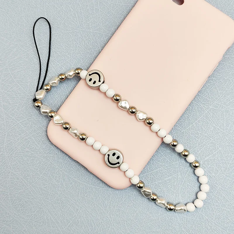 2023 Корея Прозрачная цепочка для мобильного телефона Love Heart Pearl с жемчугом для женщин, разноцветный ремешок для телефона из сплава ручной работы, украшенный бисером, подарки Изображение 1