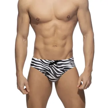 Мужские купальники 2023, черно-белые треугольные шорты для плавания в зебровую полоску неправильной формы, сексуальные облегающие модные пляжные трусы